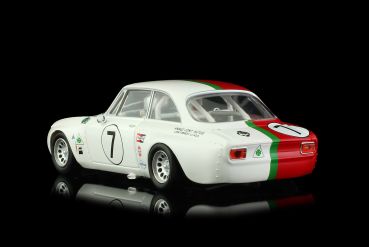 RS0153 RevoSlot 1:32 Fahrzeug Alfa Romeo Giulia GTA No.7 Green Valley